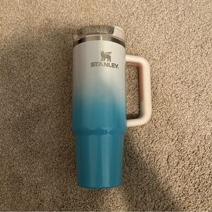 Stanley 30 oz Tumbler - Blue/White Ombré